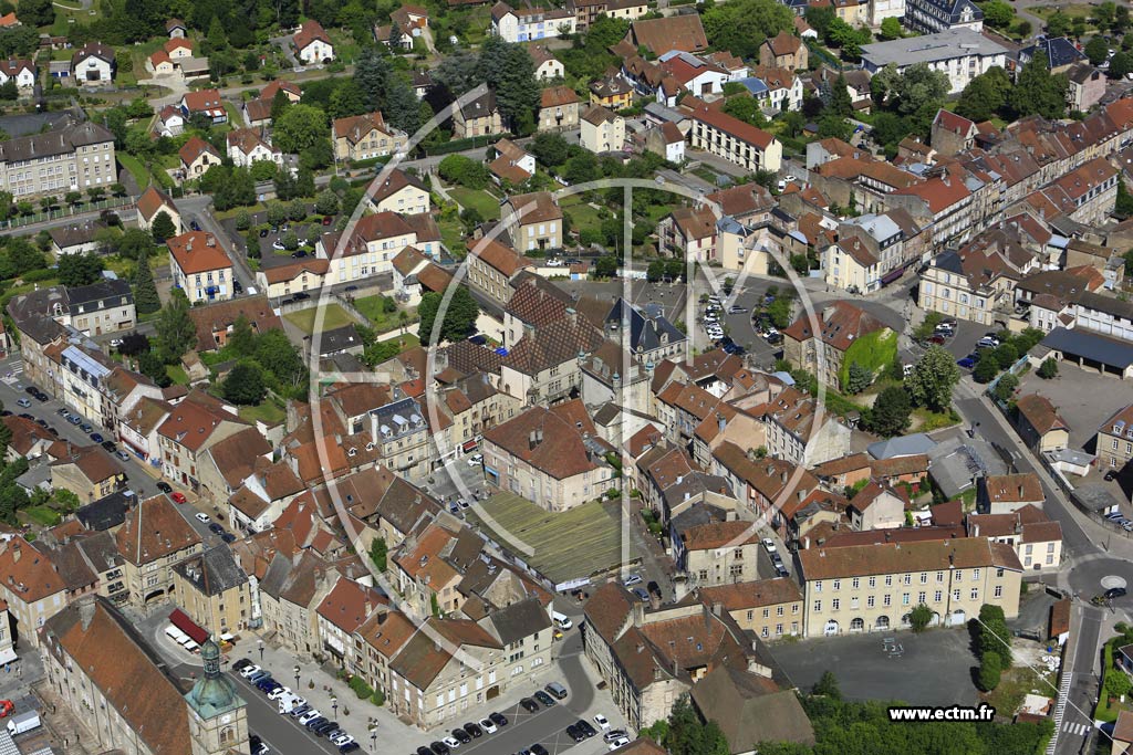 Photo arienne de Luxeuil-les-Bains (Centre-Ville)