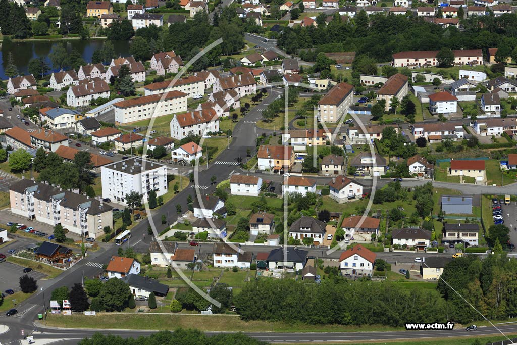 Photo arienne de Luxeuil-les-Bains (Mont Valot)