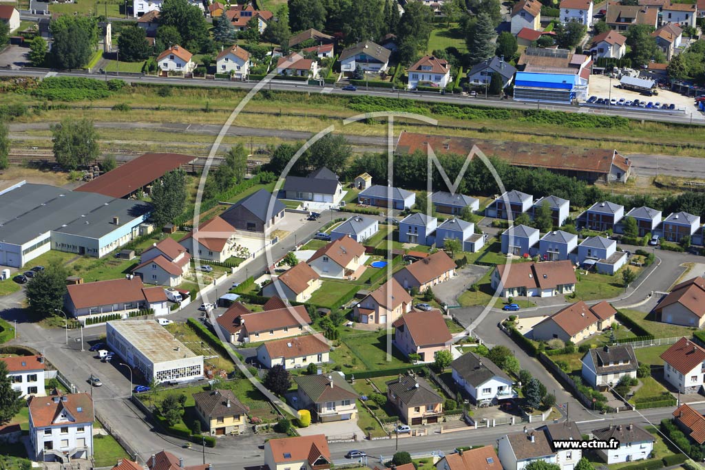 Photo arienne de Luxeuil-les-Bains (Quartier de l'Av. du Marchal Turenne)