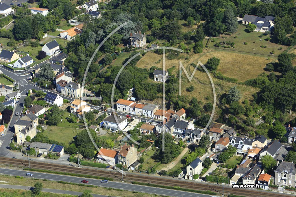 Photo arienne de Mauves-sur-Loire (le Port)