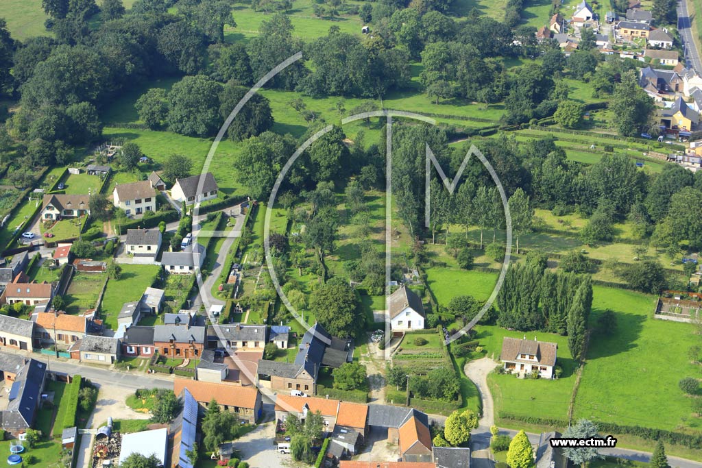 Photo arienne de Saint-Quentin-la-Motte-Croix-au-Bailly (la Targette)