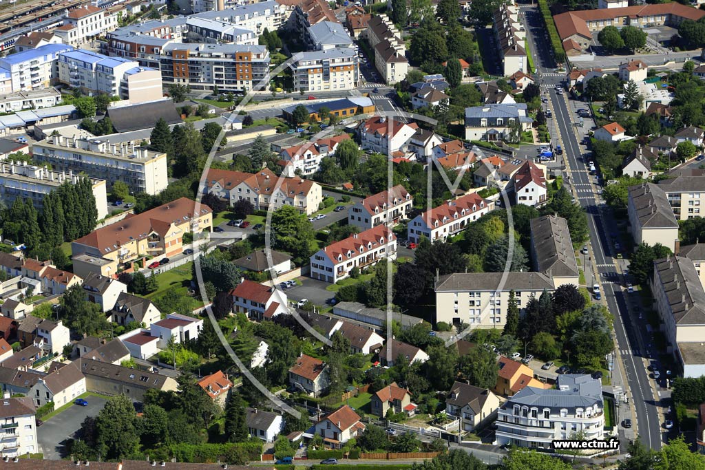 Photo arienne de Brtigny-sur-Orge (la Roseraie)