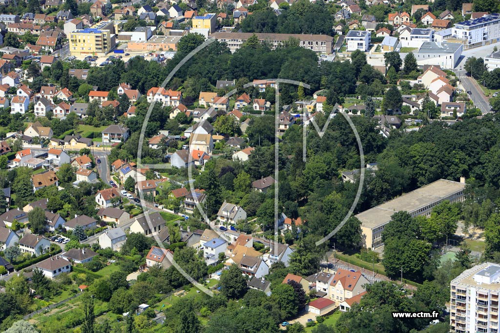 Photo arienne de Saint-Michel-sur-Orge (la Grande Borne)