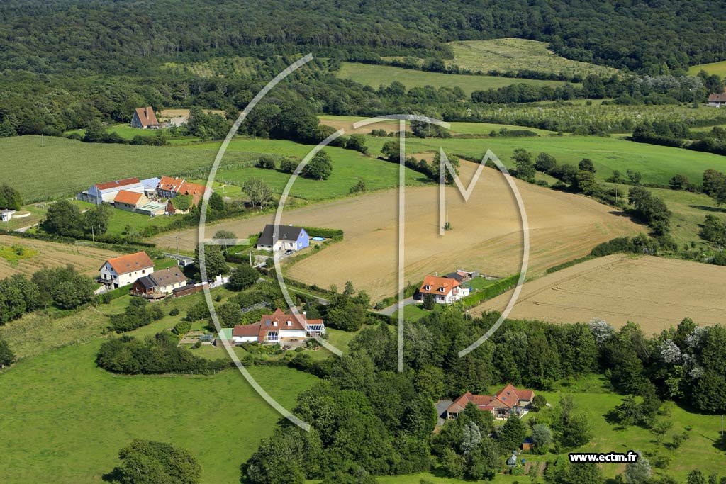 Photo arienne de Hesdin-lAbb (Mont de Thunes)