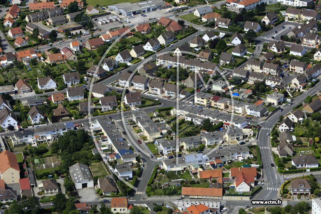 Photo arienne de Marquise (le Champs d'Asile)