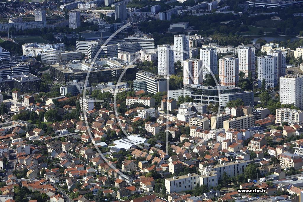 Photo arienne de Nanterre (les Chenevreux)