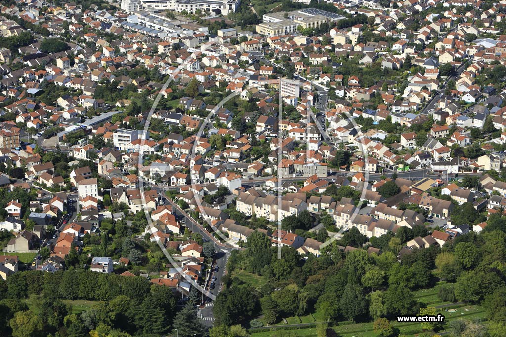 Photo arienne de Nanterre (les Luaps)