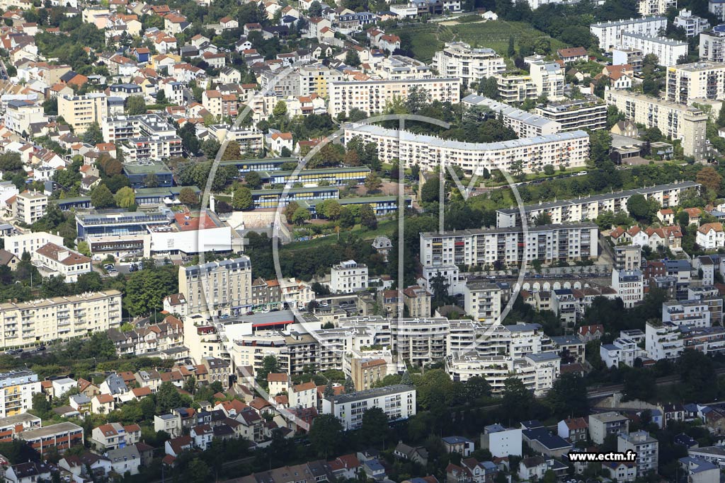 Photo arienne de Suresnes (Quartier de la Rue Fernand Forest)