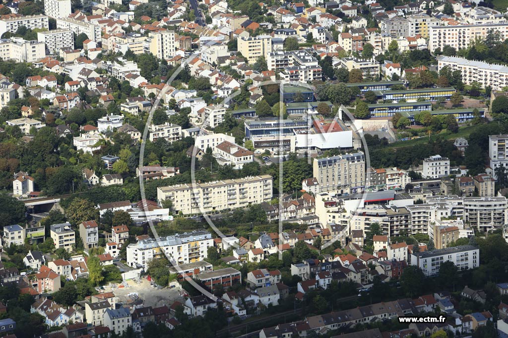 Photo arienne de Suresnes (Quartier de la Rue Fernand Forest)