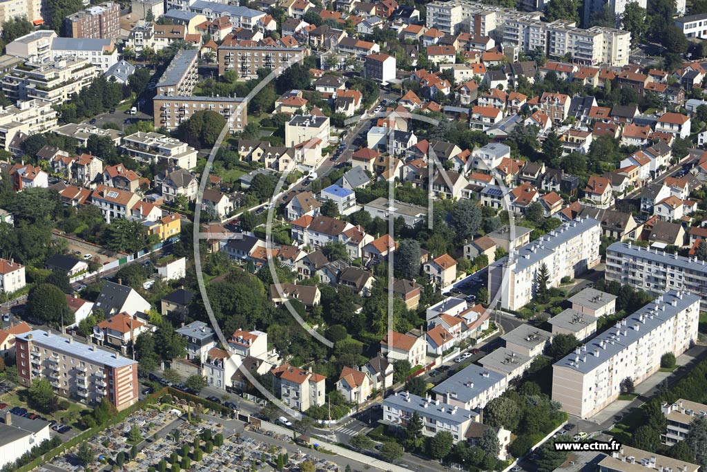 Photo arienne de Bourg-la-Reine (Mirebeau)