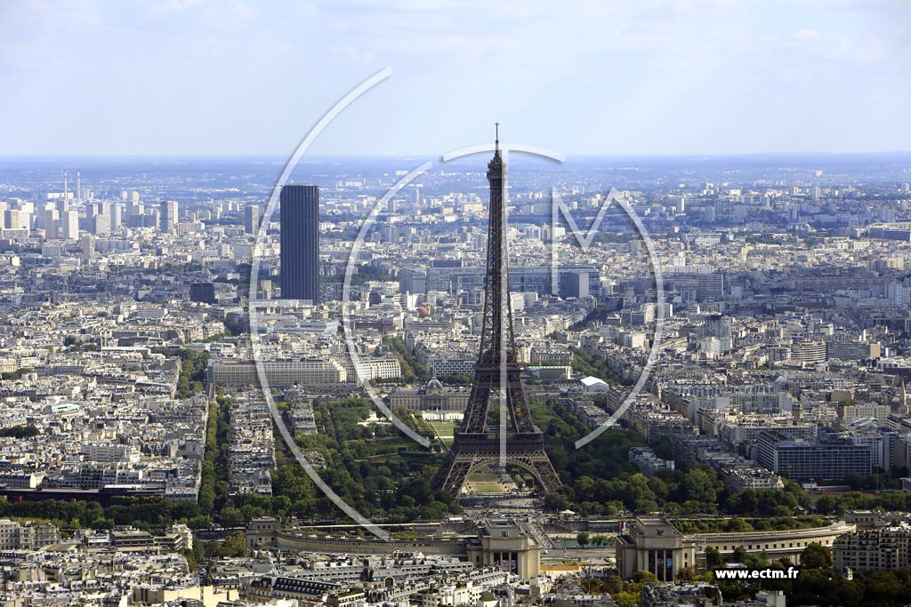 Photo arienne de Paris 7e arr. (Tour Eiffel)