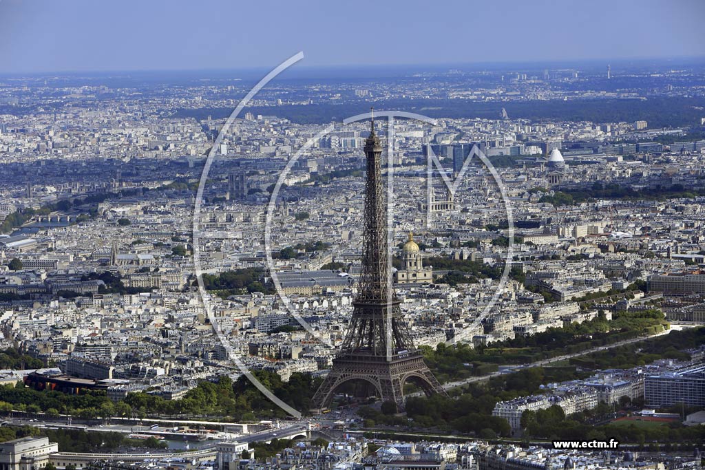 Photo arienne de Paris 7e arr. (Tour Eiffel)