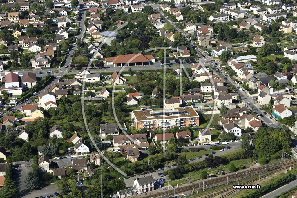 Photo arienne de Gargenville (Quartier de la Place du Gnral De Gaulle)