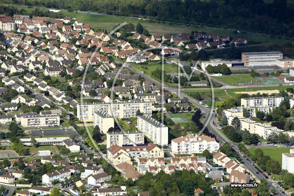 Photo arienne de Limay (Quartier de l'Avenue de la Paix)