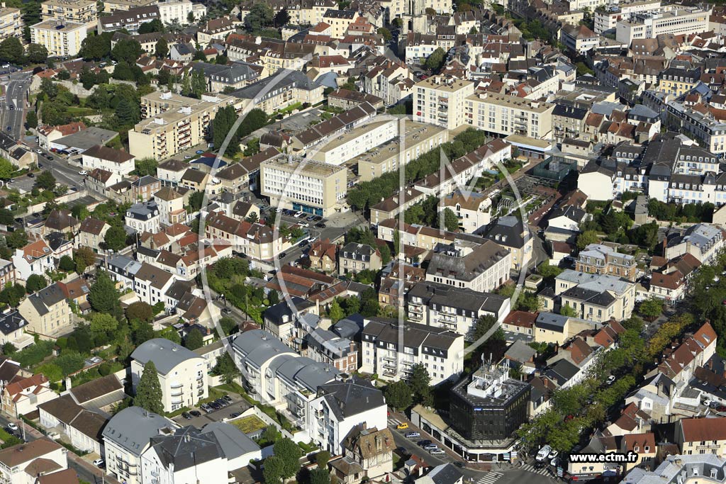 Photo arienne de Mantes-la-Jolie (Quartier de la Rue d'Alsace)