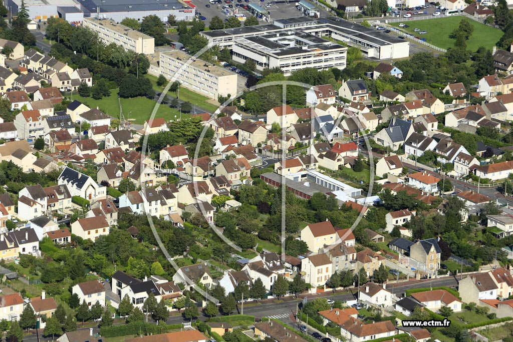 Photo arienne de Mantes-la-Jolie (Quartier de la Rue des coles)