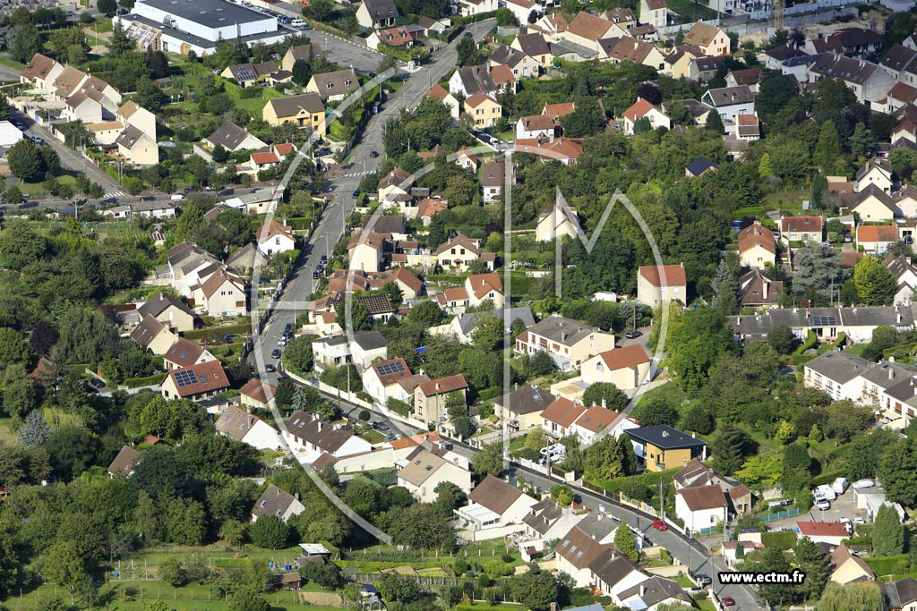 Photo arienne de Mantes-la-Ville (les Orgemonts)