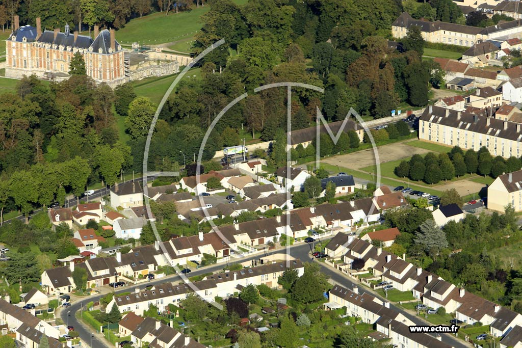 Photo arienne de Rosny-sur-Seine (Quartier du centre-ville)