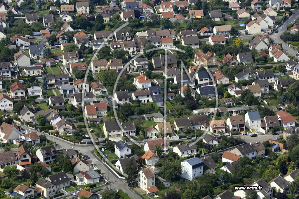 Photo arienne de Les Clayes-sous-Bois (le Val Joyeux)