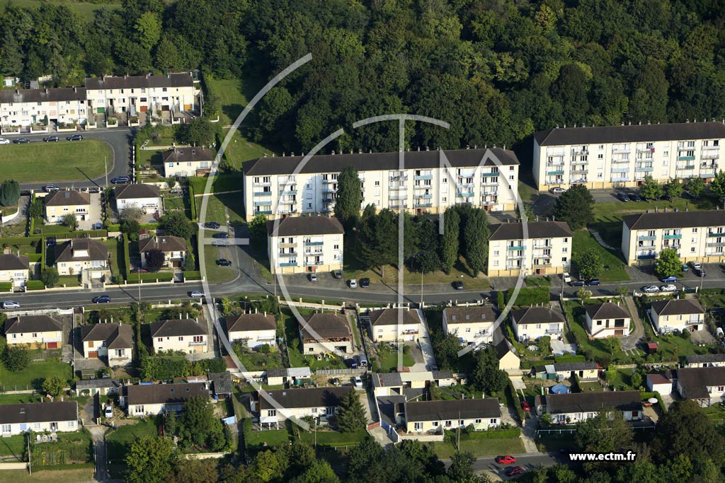 Photo arienne de Bury (Quartier de la Cit Herminie)