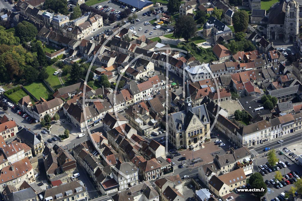 Photo arienne de Pont-Sainte-Maxence (Centre)