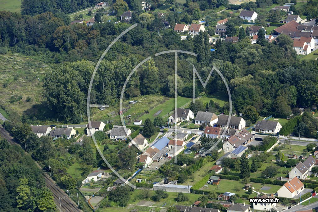 Photo arienne de Pont-Sainte-Maxence (le Moulin  Vent - Sarron)