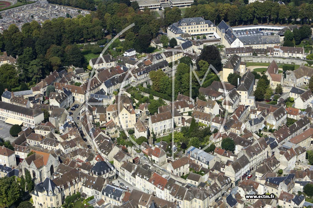 Photo arienne de Senlis (Centre)