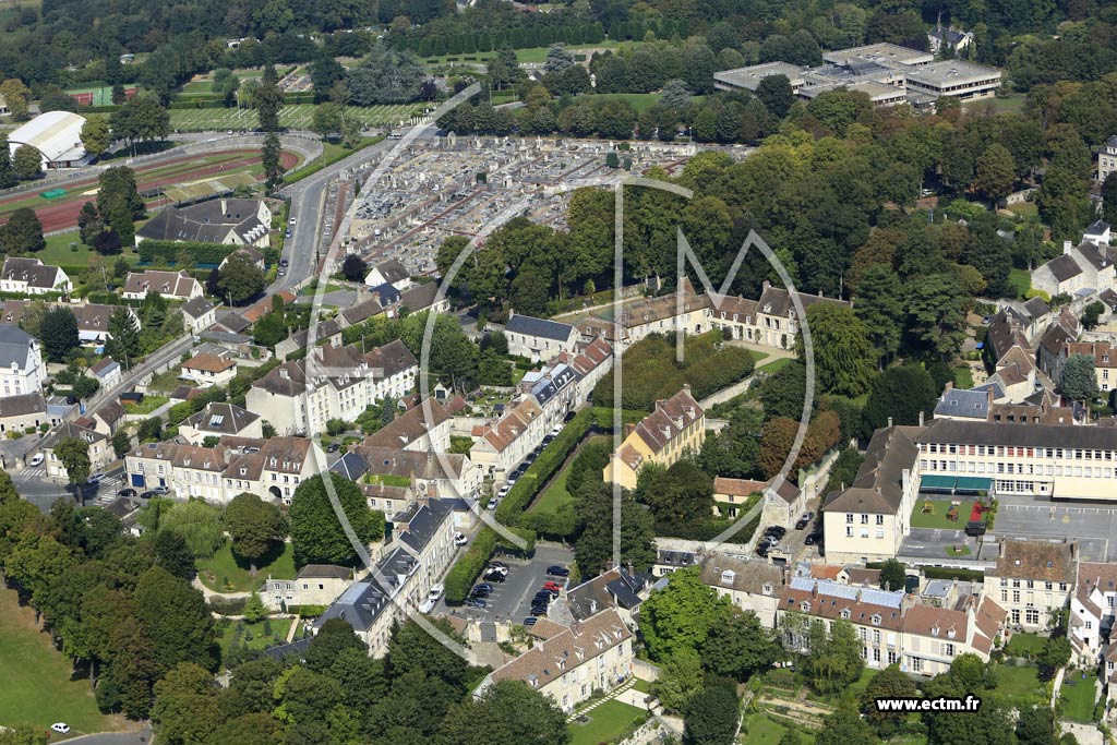 Photo arienne de Senlis (Faubourg des Arnes)