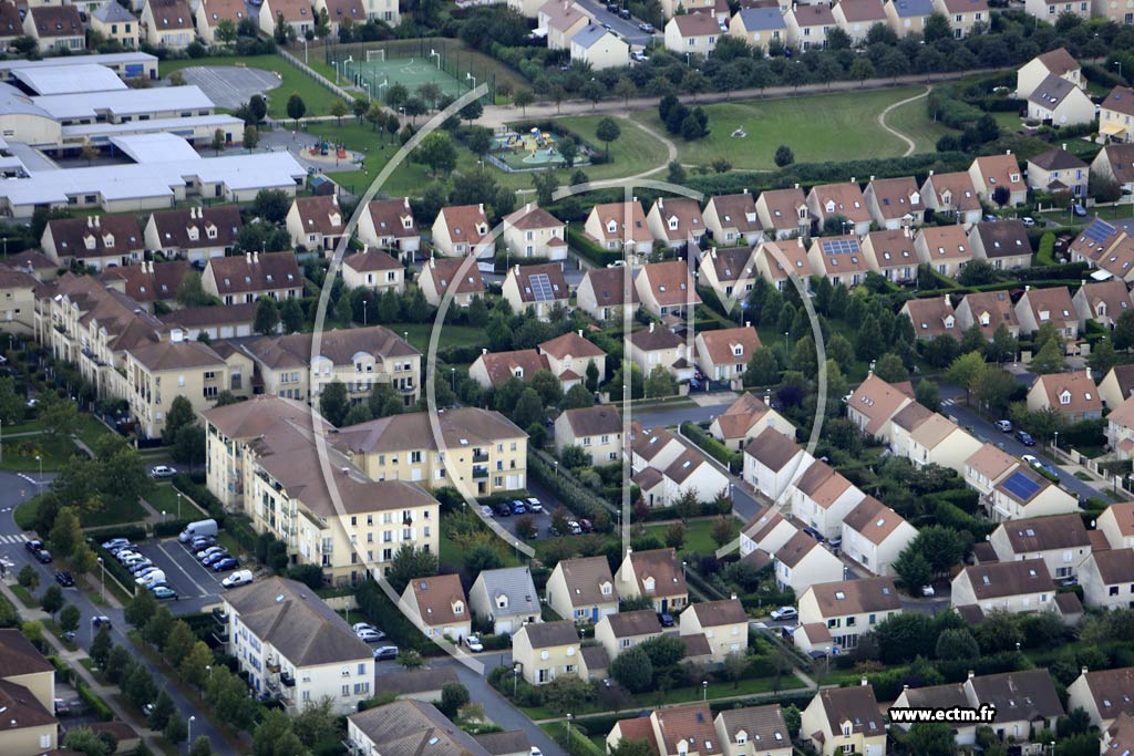 Photo arienne de Moissy-Cramayel (le Jatteau)