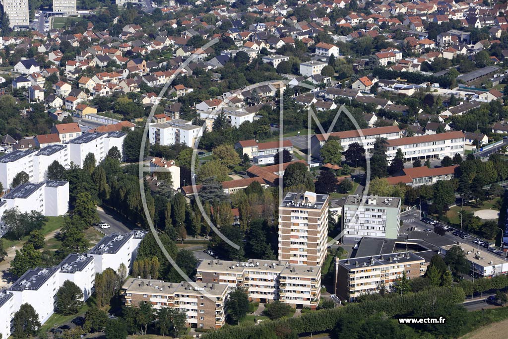 Photo arienne de Villeneuve-Saint-Georges (le Haut de Villeneuve)