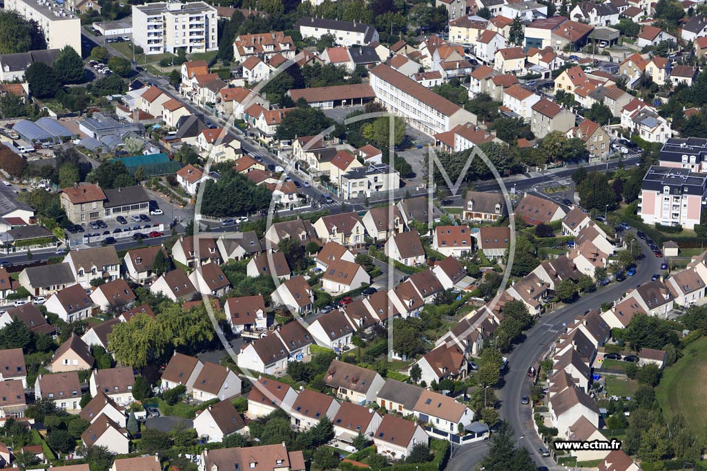 Photo arienne de Villeneuve-Saint-Georges (le Val Saint-Georges)