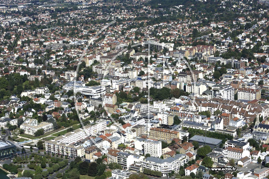 Photo arienne de Enghien-les-Bains