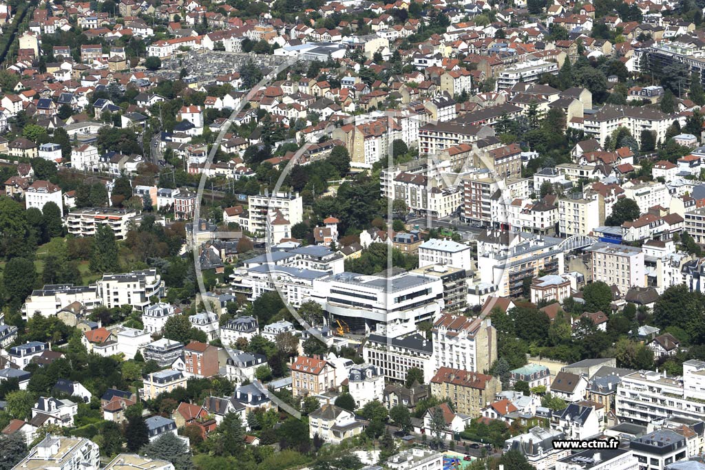 Photo arienne de Enghien-les-Bains