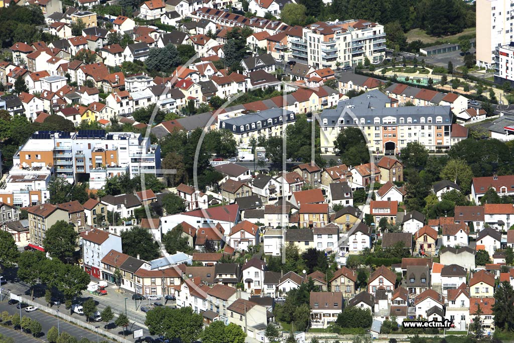 Photo arienne de pinay-sur-Seine