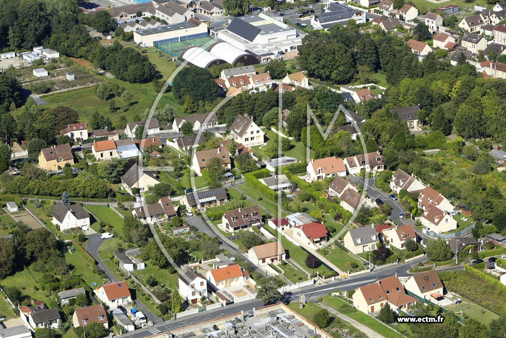 Photo arienne de Mry-sur-Oise (la Justice)