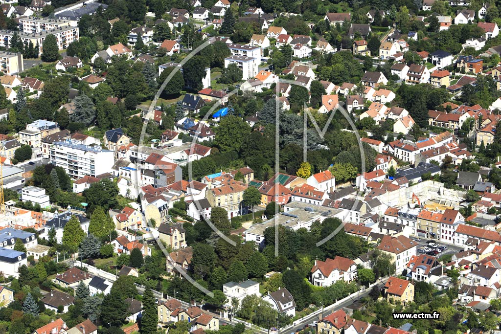 Photo arienne de Saint-Leu-la-Fort (Centre)