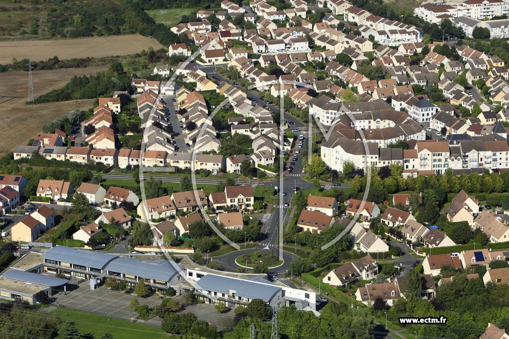 Photo arienne de Courdimanche (Ste Apolline)