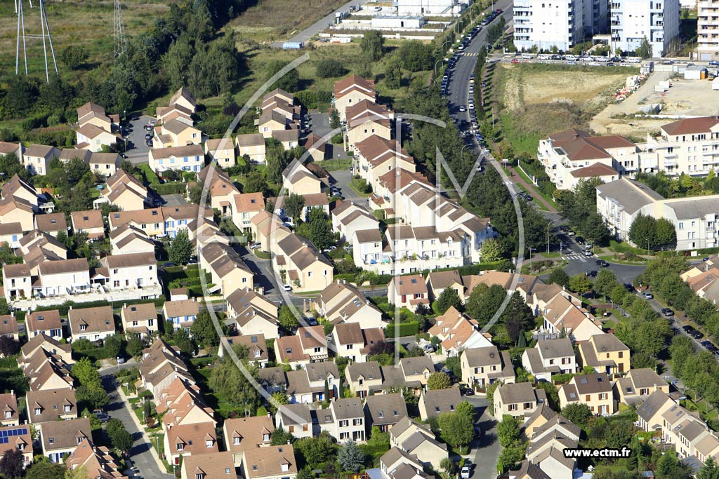 Photo arienne de Courdimanche (Ste Apolline)