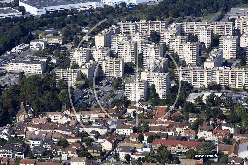 Photo arienne de Chilly-Mazarin (le Parc)