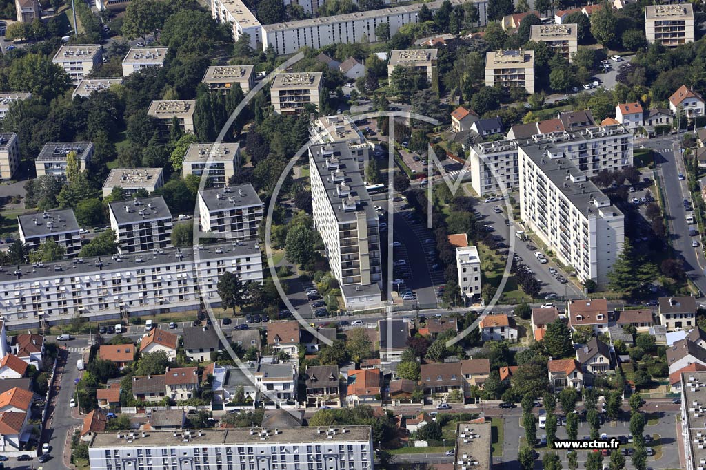 Photo arienne de Fresnes (la Valle aux Renards)