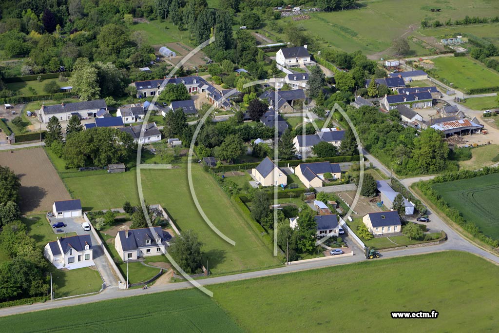 Photo arienne de Saint-Saturnin-sur-Loire (la Gaignardire)