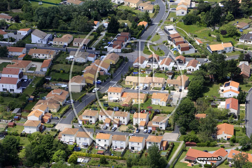 Photo arienne de Saint-Jean-de-Boiseau (la Croix Truin)