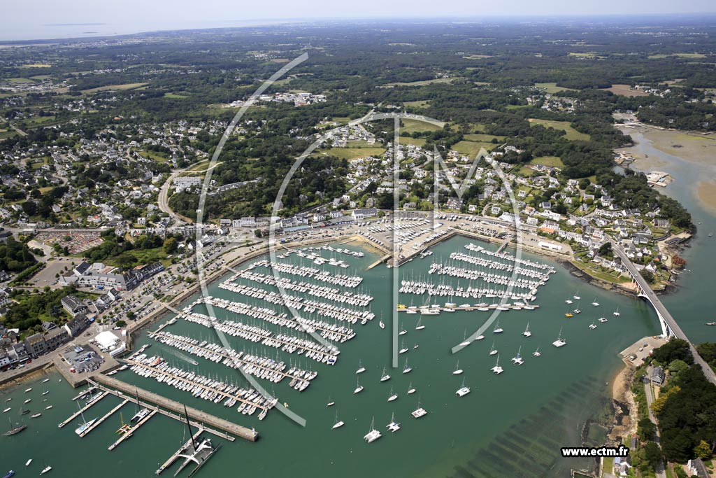 Photo arienne de La Trinit-sur-Mer (Port)