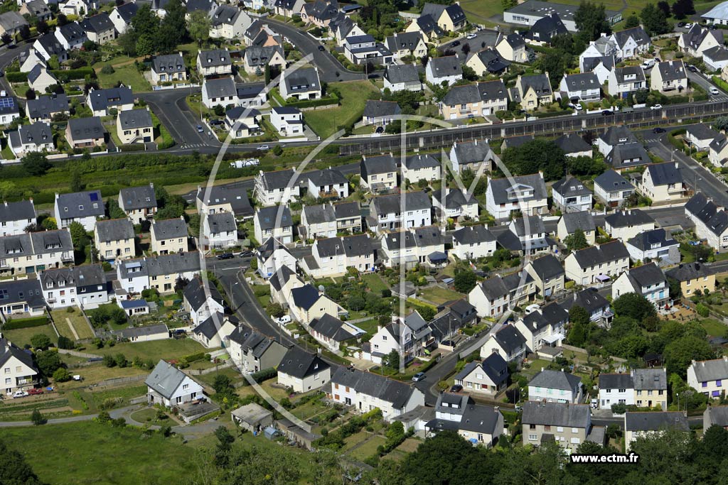 Photo arienne de Saint-Brieuc (la Ville Hellio)