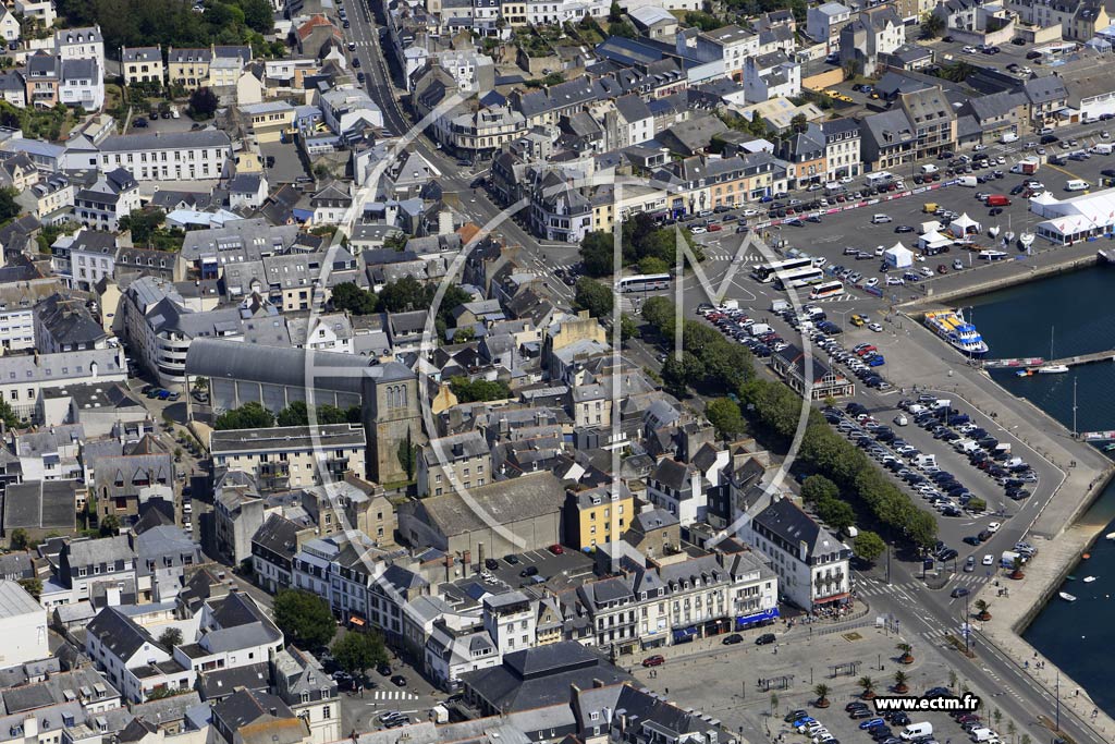 Photo arienne de Concarneau