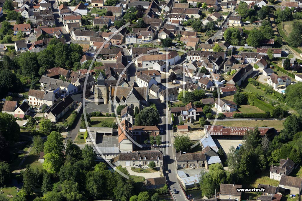 Photo arienne de Malay-le-Grand (Centre)