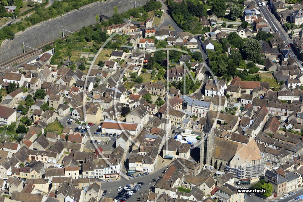 Photo arienne de Pont-sur-Yonne
