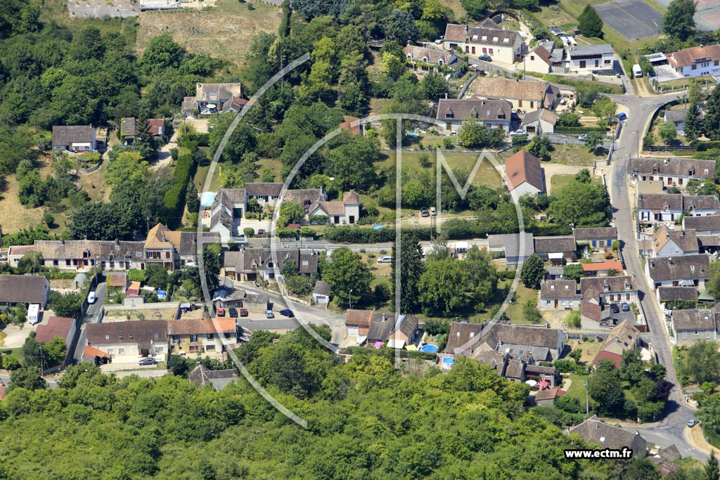 Photo arienne de Saint-Martin-du-Tertre (les Tombelles)