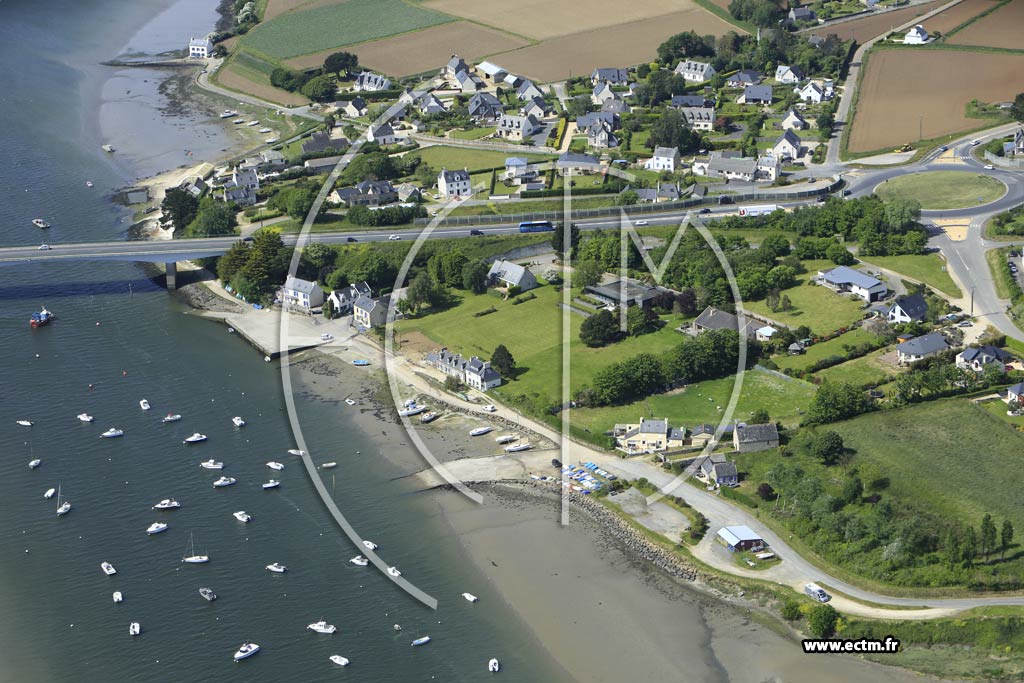 Photo arienne de Henvic (Pont de la Corde)