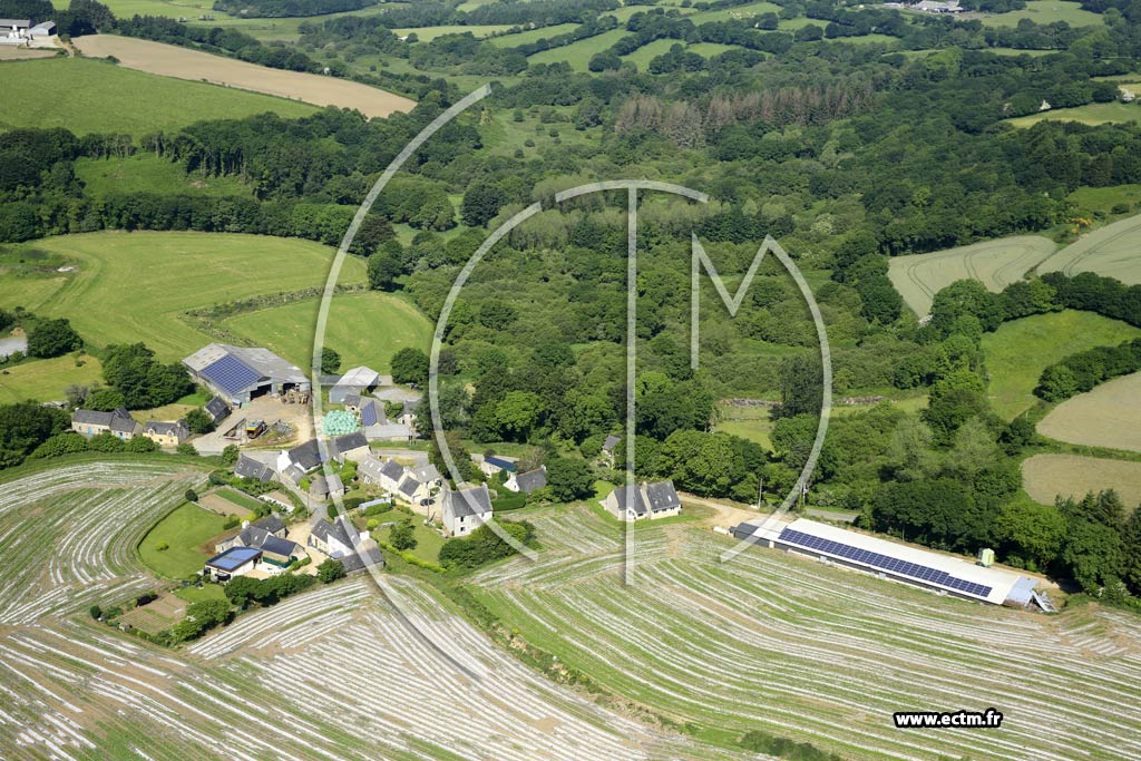 Photo arienne de Commana (Mougau Bihan)